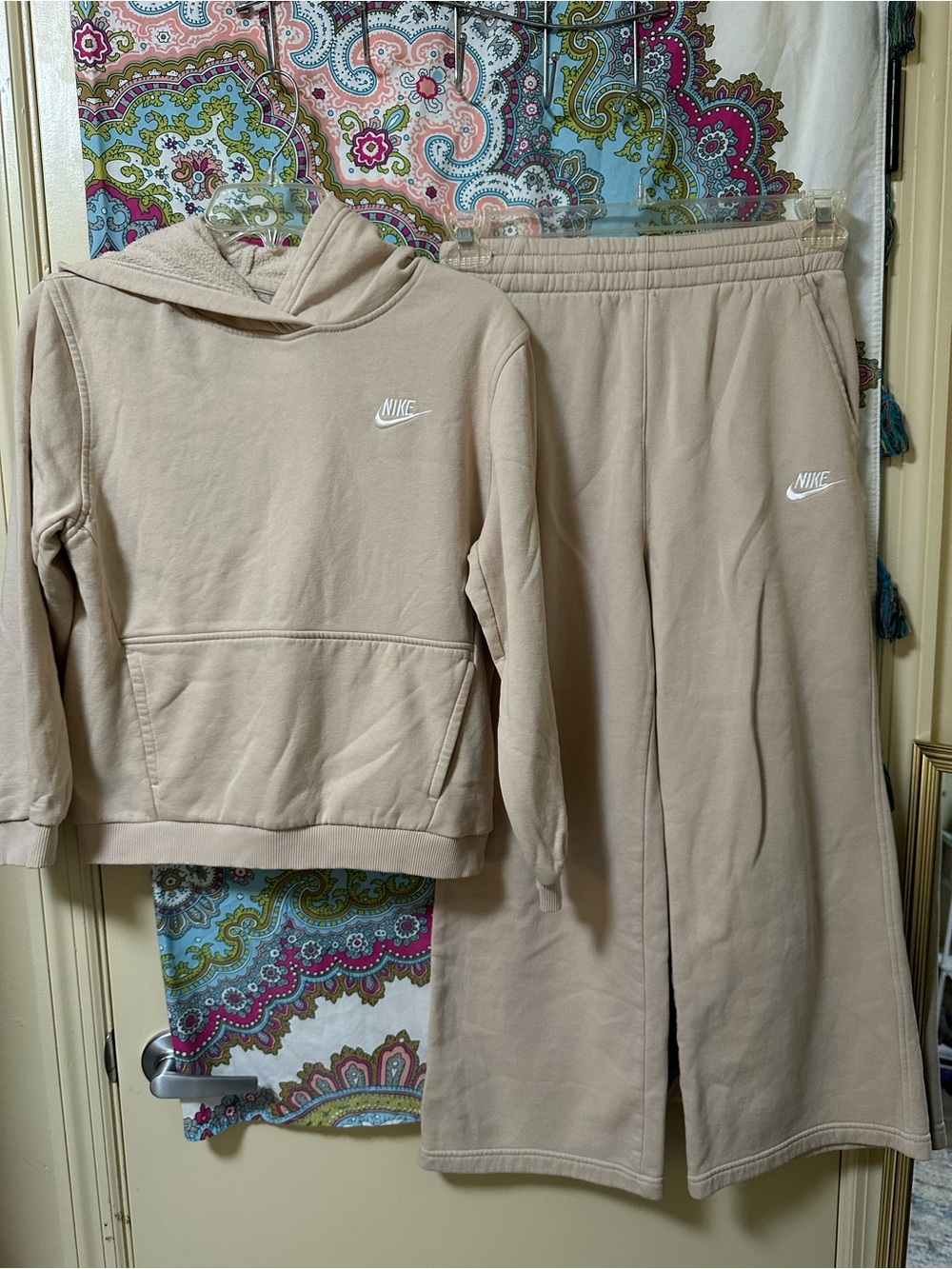 Nike Kids Beige Fleece Hoodie & Jogger Set